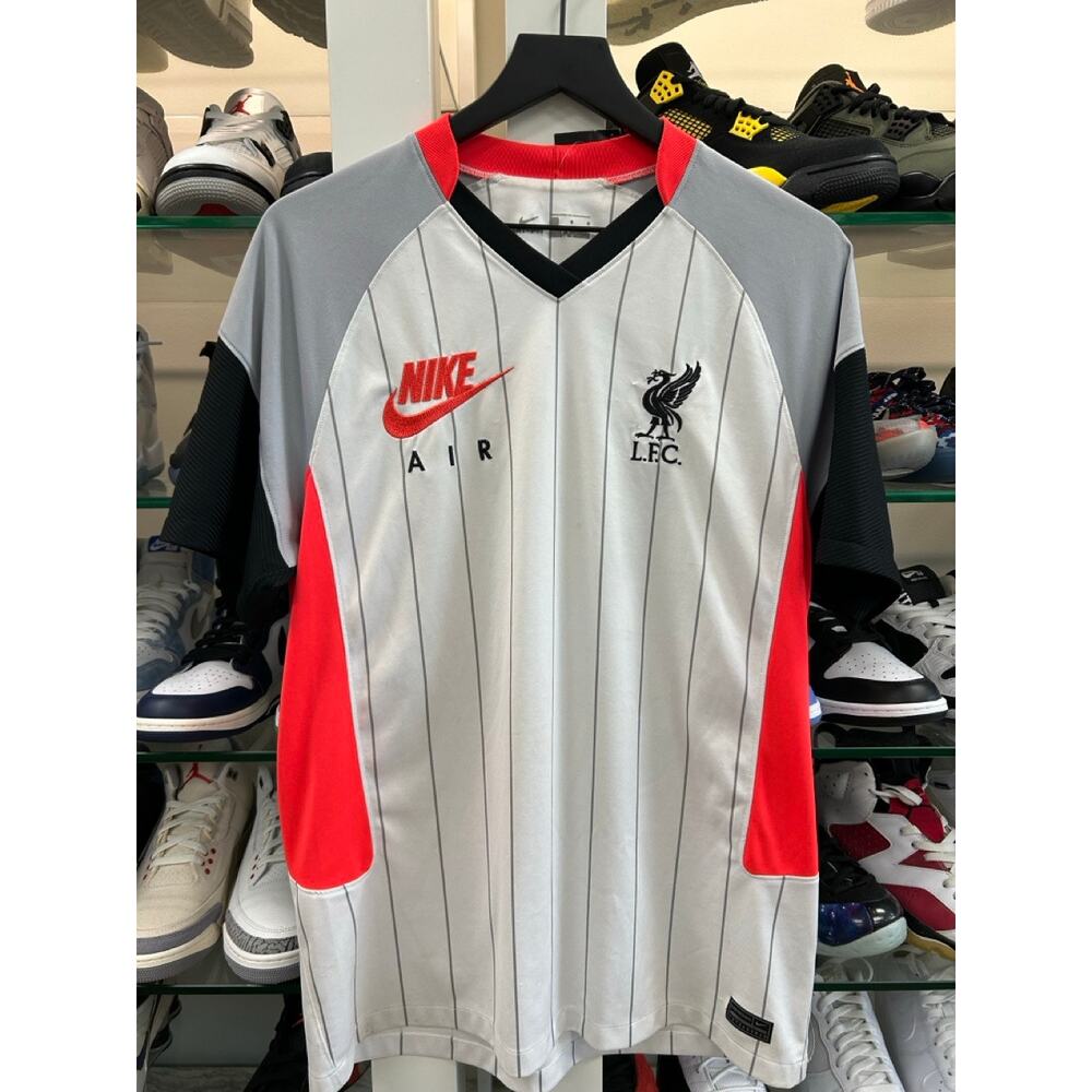 Nike Liverpool FC Stadium Air Max jersey Size L B16